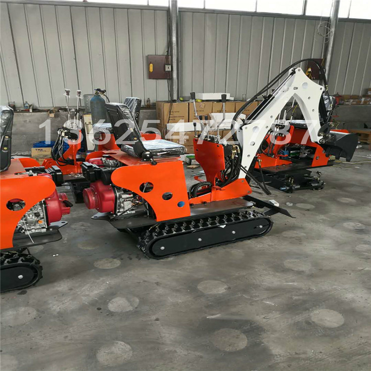 合創 小型履帶挖掘機