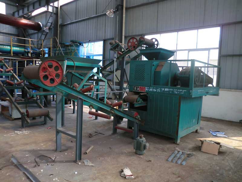 河南礦粉壓球機(jī)錢_礦粉壓球機(jī)家好